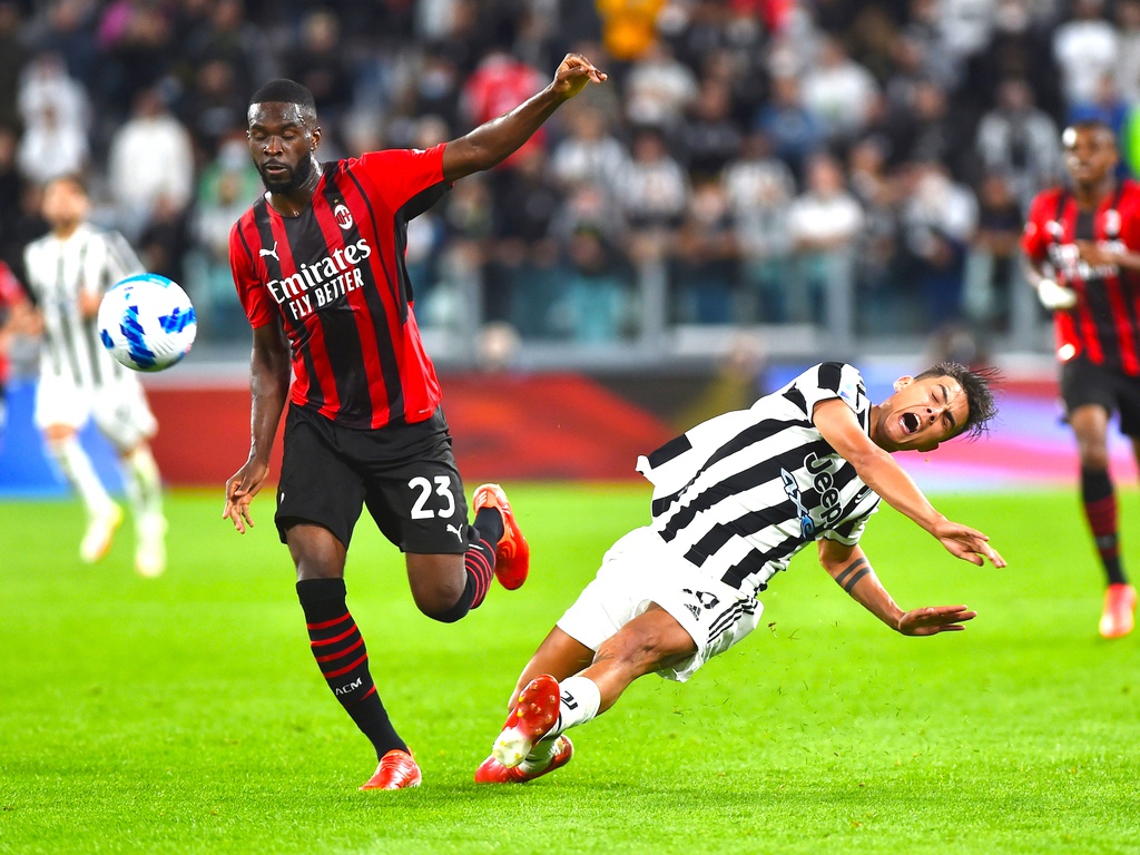 AC Milan đã có 1 điểm thành công trước Juventus