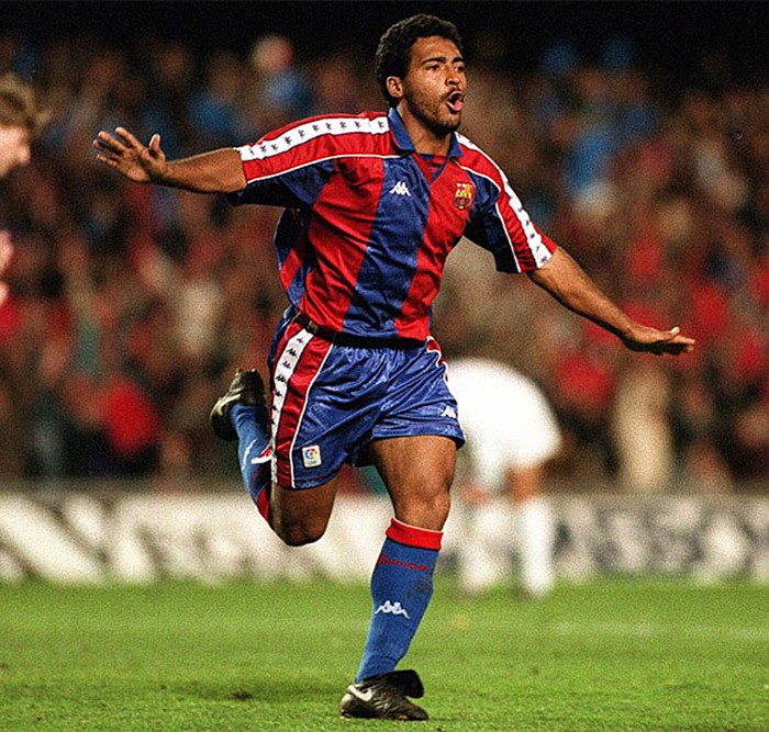 Romario mặc áo số 10 của Barca trong hai mùa 1993/94 và 1994/95