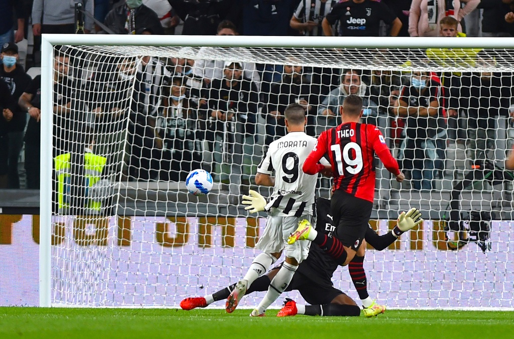 Morata ghi bàn mở tỷ số cho Juventus từ rất sớm